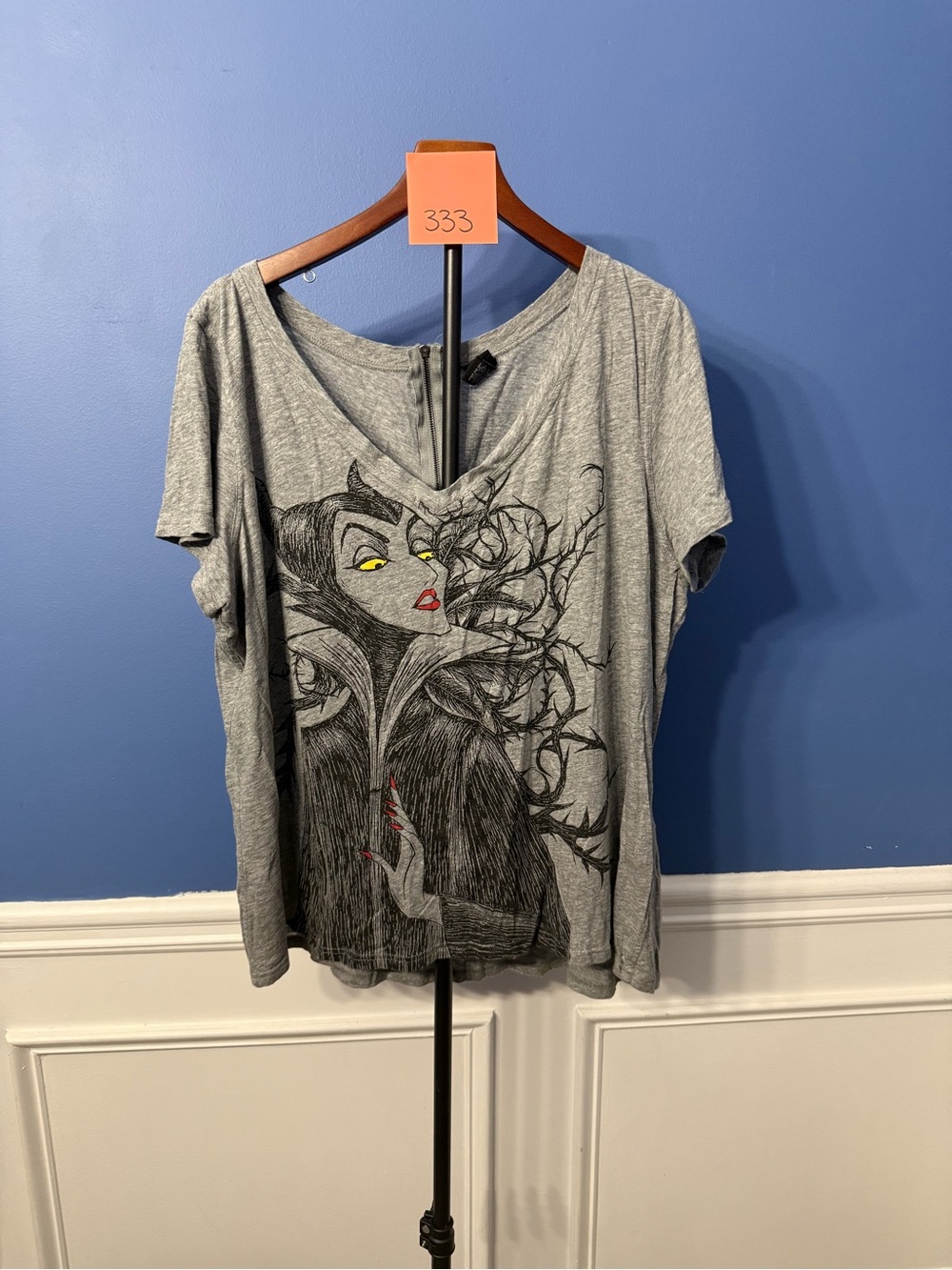 Gray Women’s Graphic Tee with Maleficent Villain Print